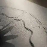 1. Línea de tiempo en gráfico financiero, estadísticas y datos económicos, visualización de datos, análisis financiero, inversión y tendencias del mercado.